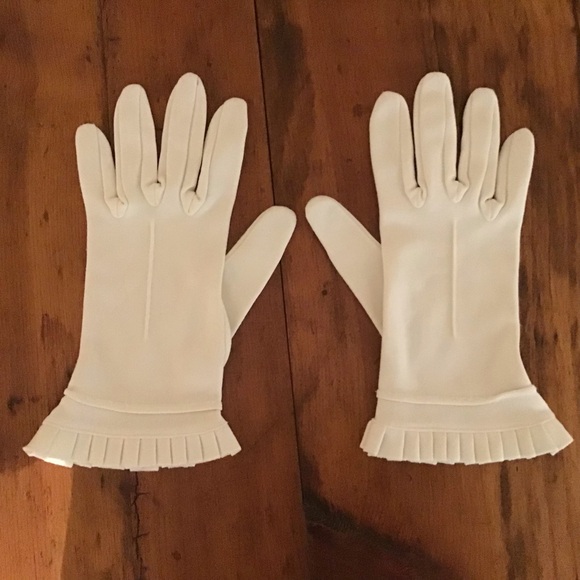 Vintage Accessories - Vintage White Dress Gloves